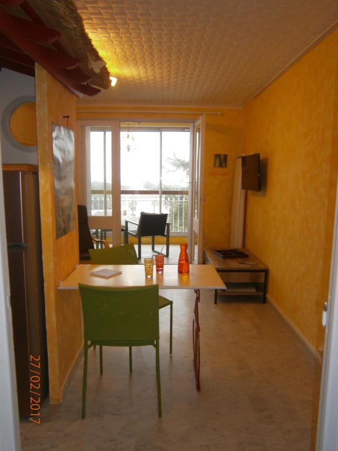 Agreable Studio Avec Cave Et Parking Privatif La Ciotat Eksteriør bilde